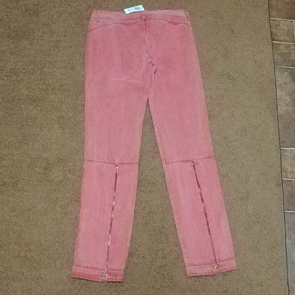 jeans..Firm - Picture 6 of 8